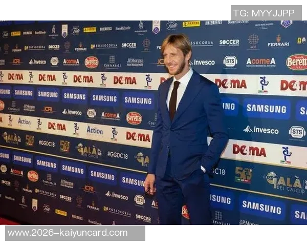 安布罗西尼称米兰是意甲冠军争夺的关键因素可能延续至赛季末